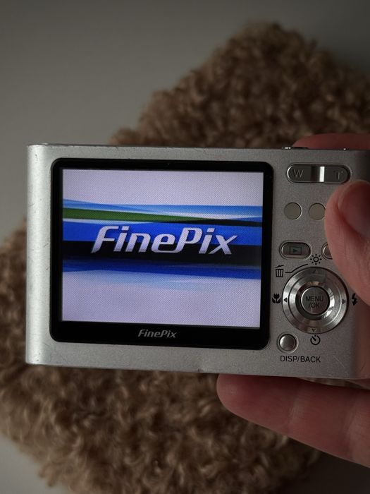 fujifilm finepix z - купить фототехнику, видеоаппаратуру - Цена на