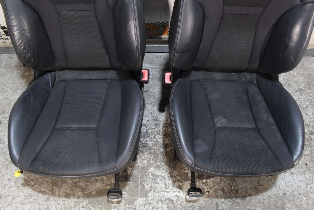 Bancos Audi A1 8X de 3 Portas SLine em Pele e Tecido com Quartelas