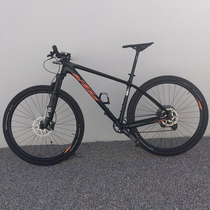 Bike Btt KTM Myron R29 em carbono