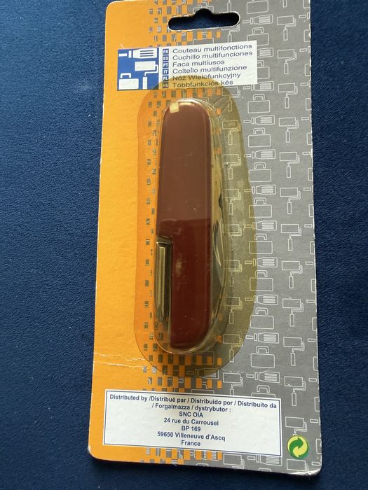 Nóż wielofunkcyjny