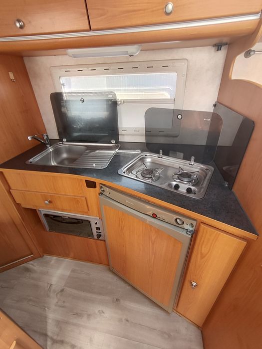 Autocaravana Pilote Pacific J8 2.8 JTD 127cv