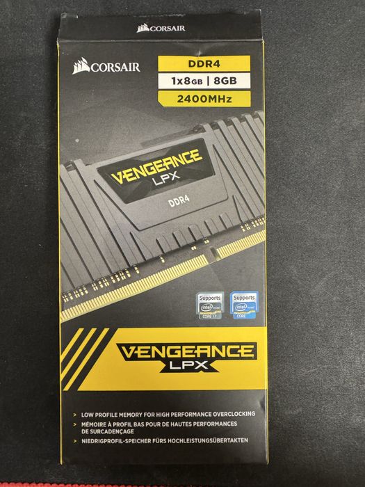 Оперативна память ddr4 2х8 gb 2400MHz