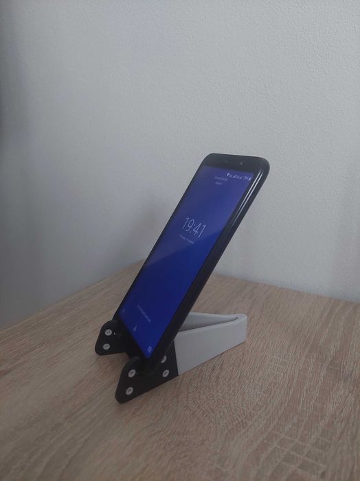 Підставка під телефон