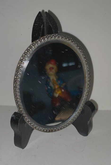 Espelho pequeno antigo