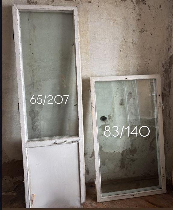 Віддам деревяні вікна і двері на балкон