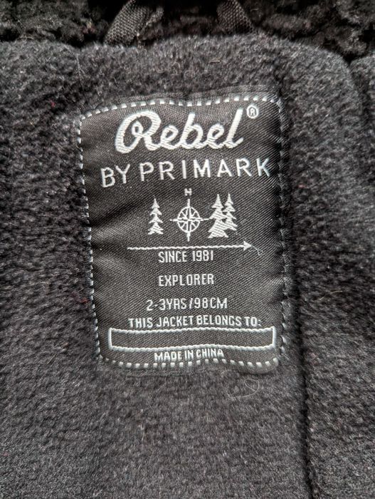 Курточка демисезонная на мальчика Primark 98 размер