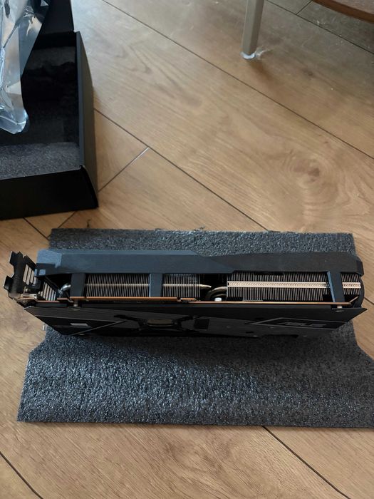 ASUS Radeon RX 6700 XT Dual 12GB