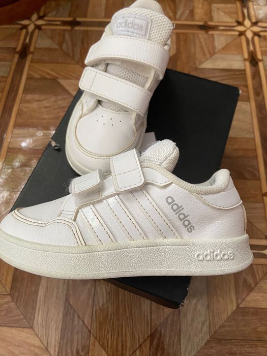 Adidas дитячі кеди