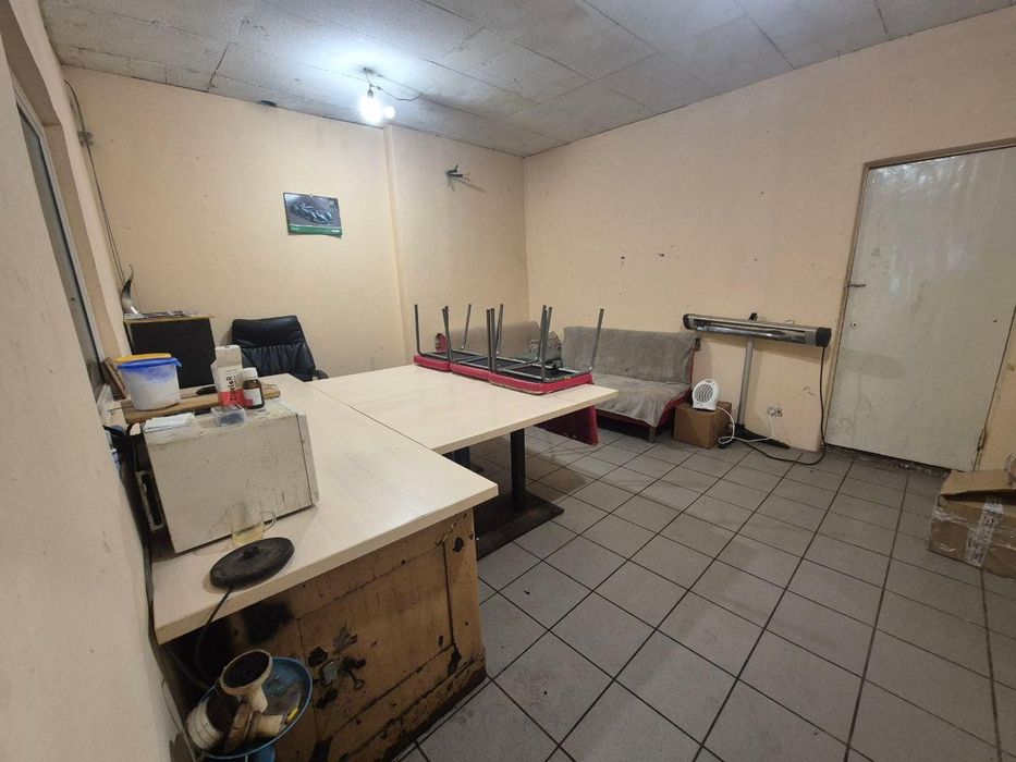 Продам гараж в центре Киева