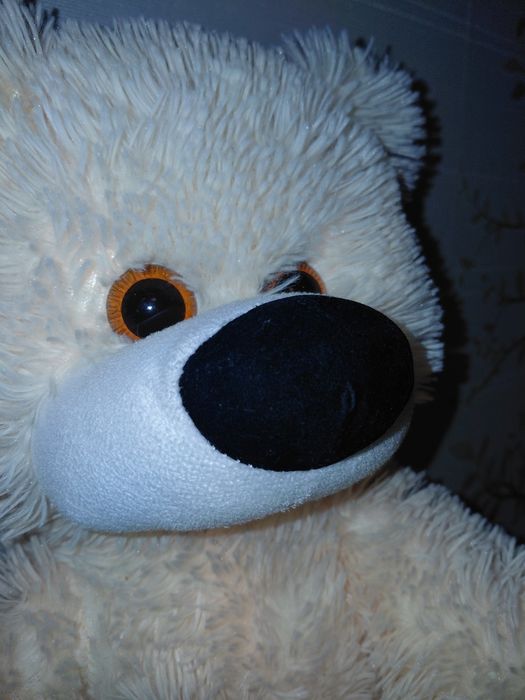 Ведмедик, м'яка іграшка, розмір в положені сидя  20см*35см.