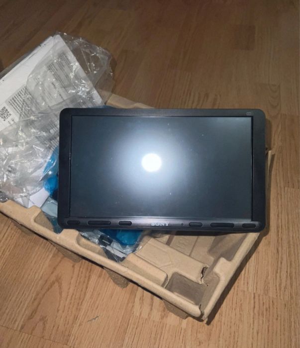 Rádio Sony XAV-AX8050D 1 din car play android auto