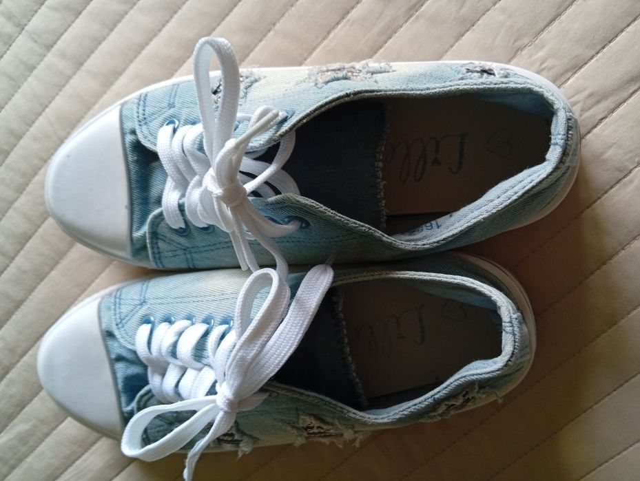 Trampki jeansowe gwiazdki cekiny 40