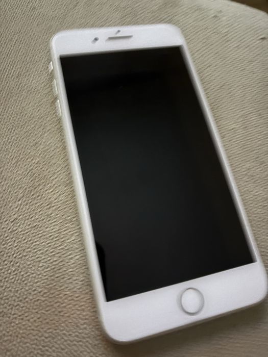 Iphone 8 plus.