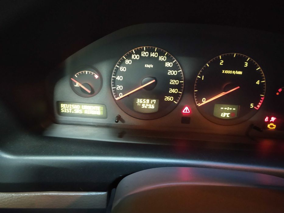 Volvo V70 — fotografia 6