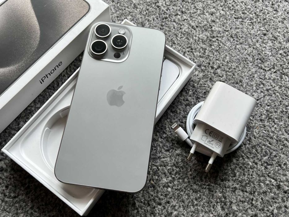 iPhone 15 Pro Max 256GB TITANIUM GREY SZARY Natural Bateria 96% SZKŁO