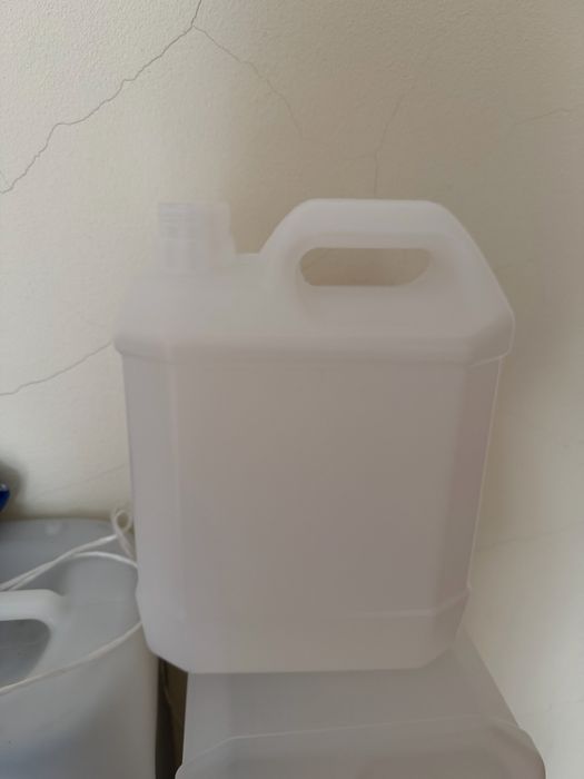 Vendo Garrafões de 5L Azeite Virgem