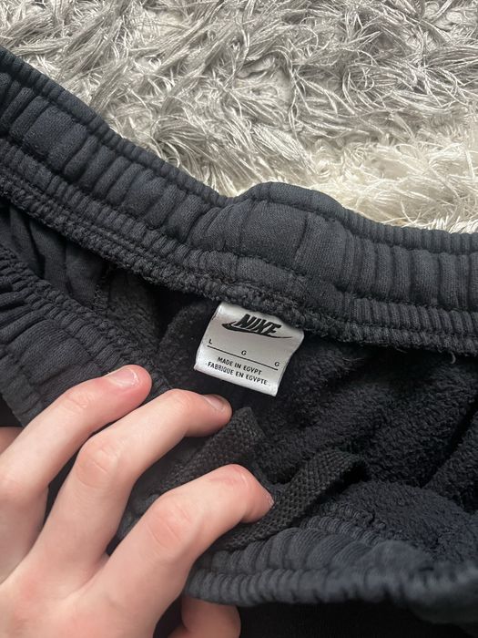 Штани Nike з нових колекцій