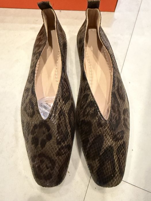 Нові коричневі туфлі 40-41