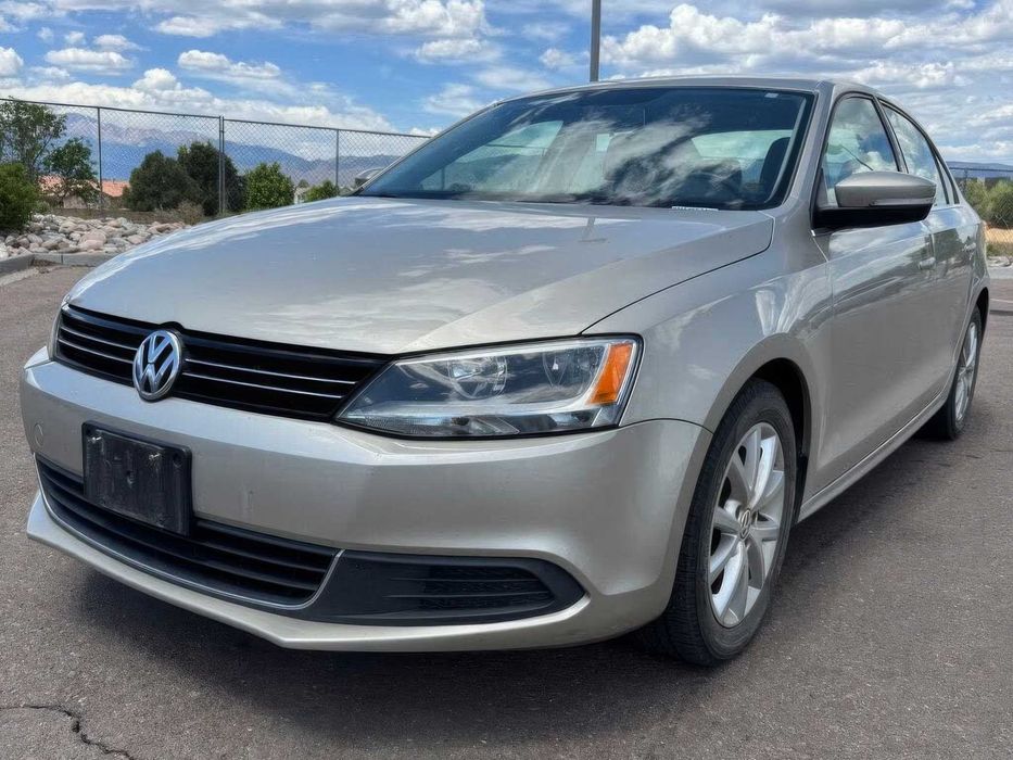 Volkswagen Jetta Se      2013