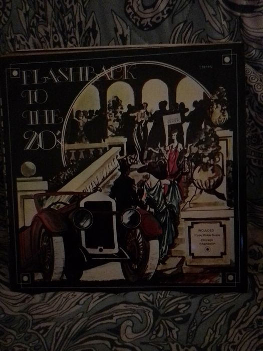 Disco de música em bom estado