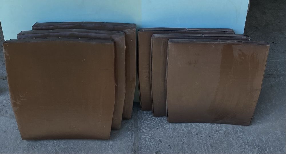 Стільці з актової зали сидіння та спинки