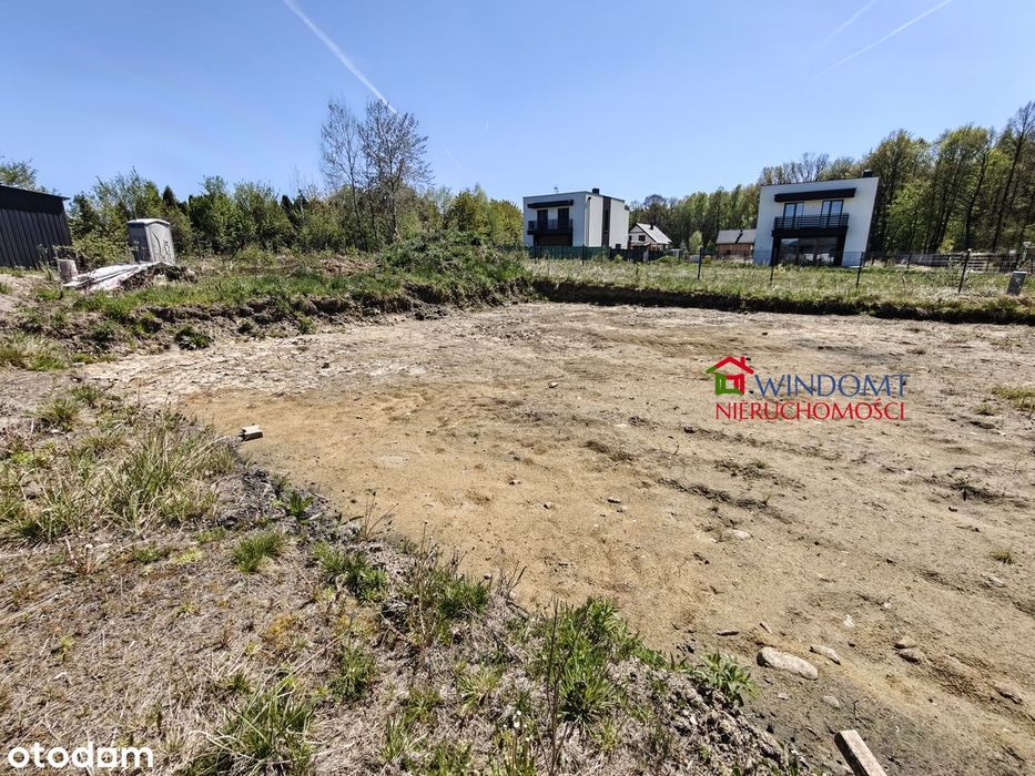 Duża, uzbrojona, z pozwoleniem na budowę i projektem budowlanym. – pohled 3