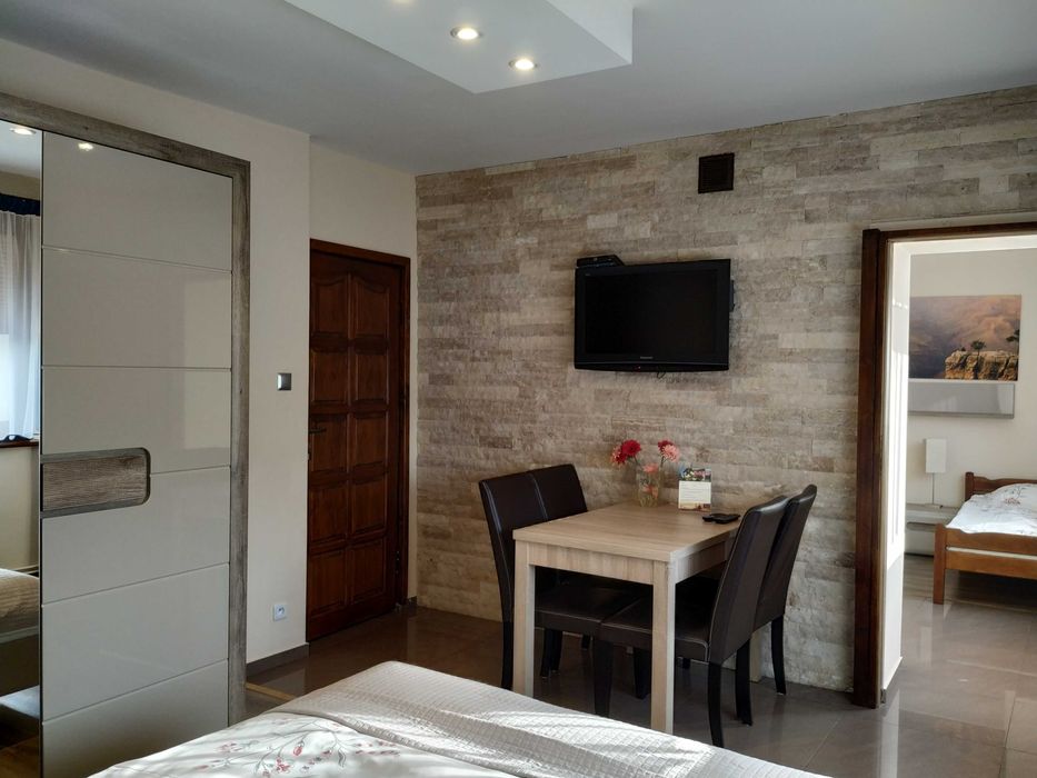 Noclegi- Ustroń centrum, pokoje , Beskidy, góry , wczasy ,wakacje