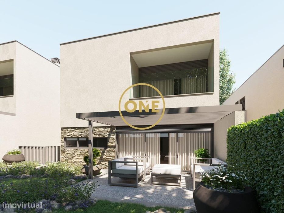 Moradia nova, 2 pisos, 3 Suites, arquitetura moderna, Palmeira (Braga)