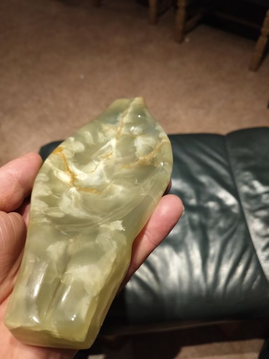 Patera popielnica z zielonego onyksu