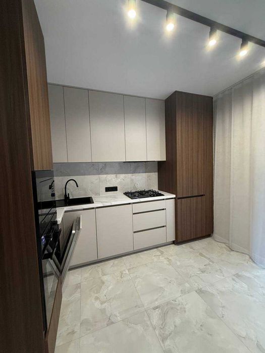 Квартира зі стильним ремонтом та газом