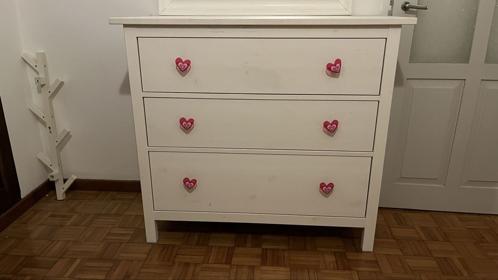 Comoda alta 107,5 x 50 x 96 (comp/ larg/ alt em cm)