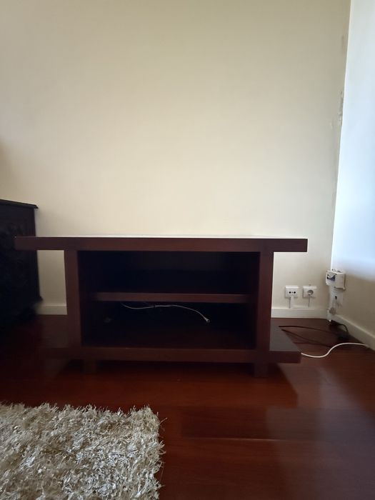 Movel Tv Mogno castanho escuro