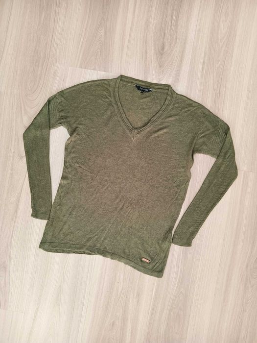 Damski sweter sweterek dopasowany dekolt v brokat khaki zielony 36