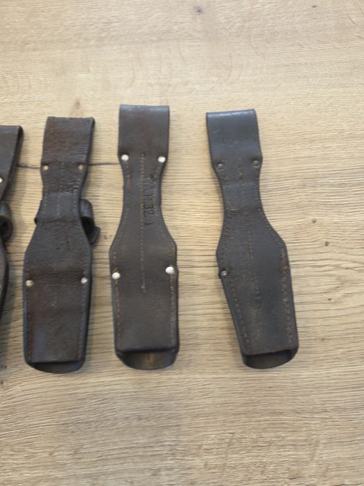 Zabki do bagnetu mausera.