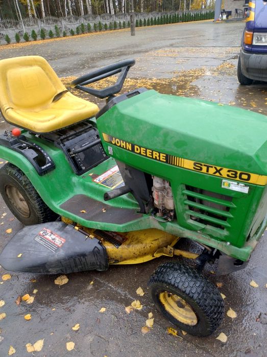 Traktorek kosiarka John Deere stx 30