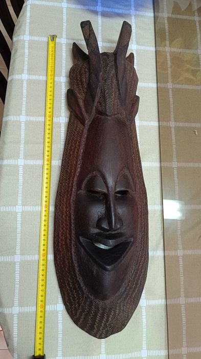 Peças de decoração: Máscaras africanas de pau santo