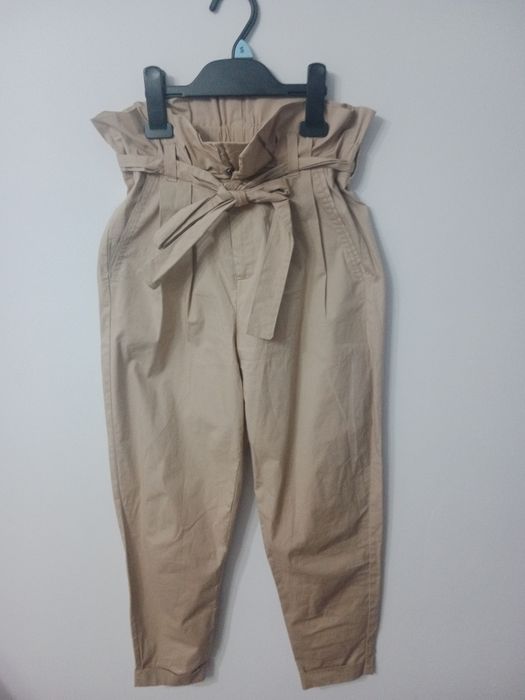 Spodnie Bershka 34 wysoki stan