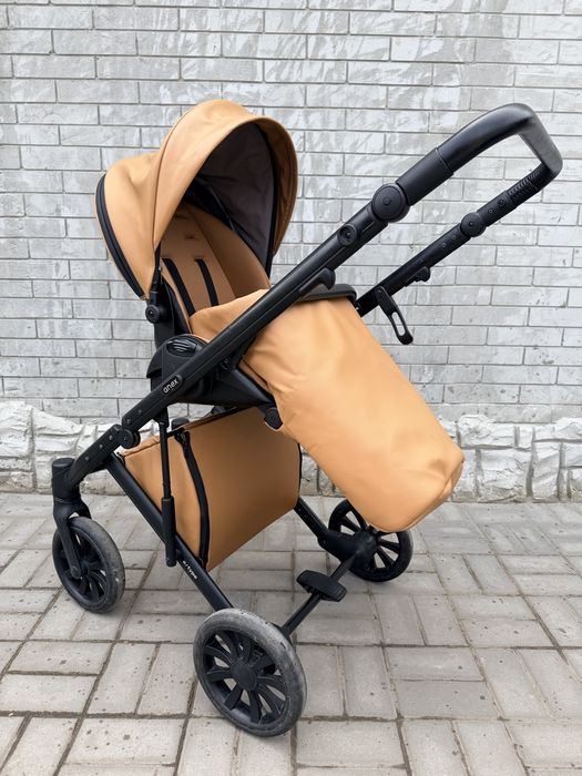 Продам коляску 2 в 1 Anex