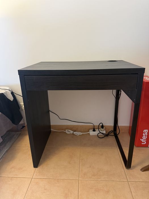 Vendo mesa de secretaria
