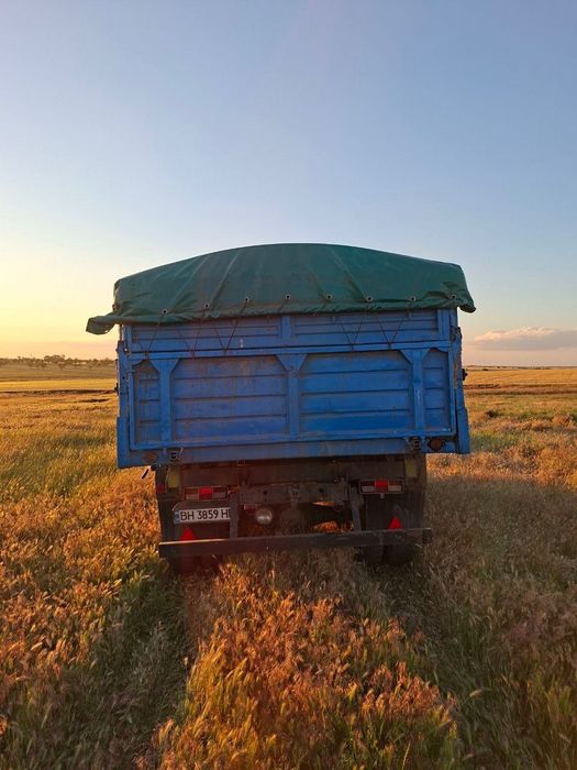 Продам машину газ 53