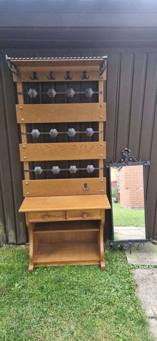 Szafka na buty +wieszaki+lustro kute