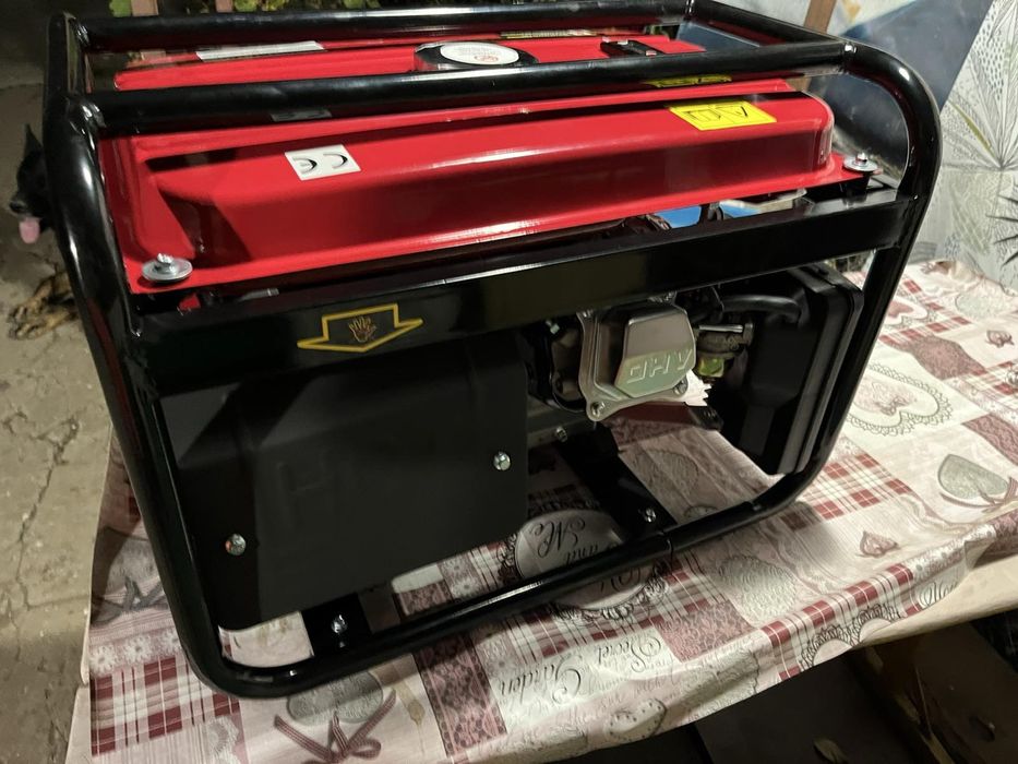 Продам генератор газ/бензин