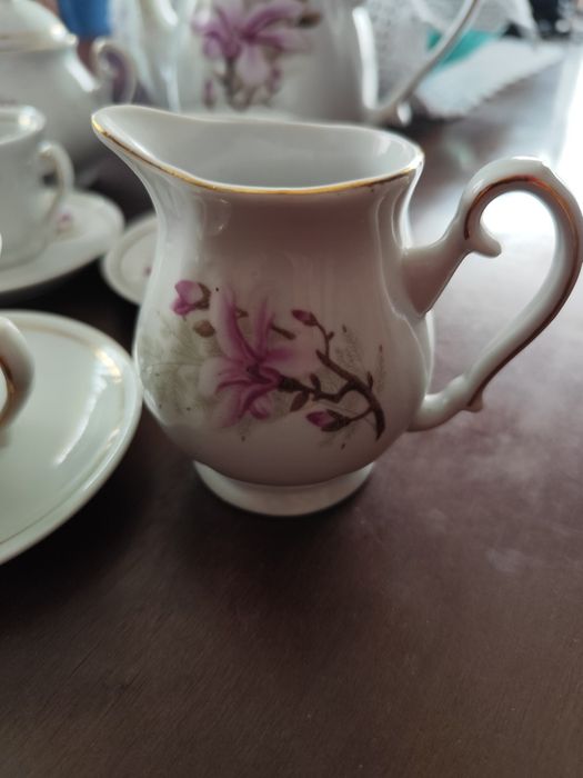 Serviço de café antigo