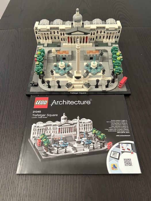 Lego Arquitetura - 21045 - Trafalgar Square