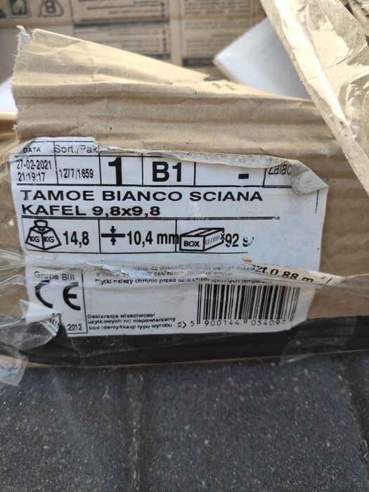 Kafelki Paradyż Tamoe Bianco 37sztuk