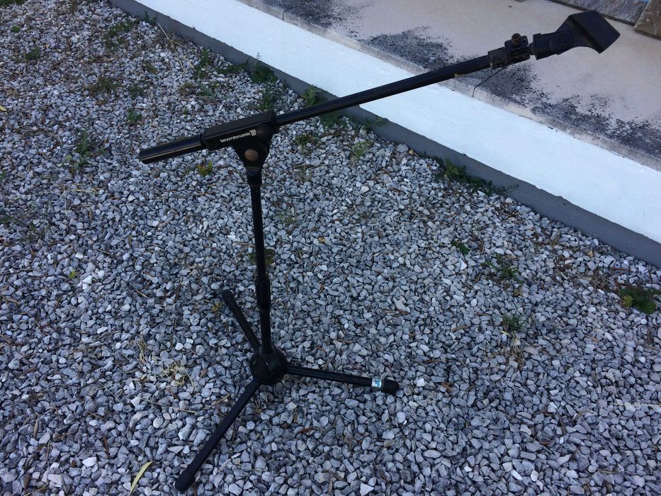 Beyerdynamic tripé de microfone curto