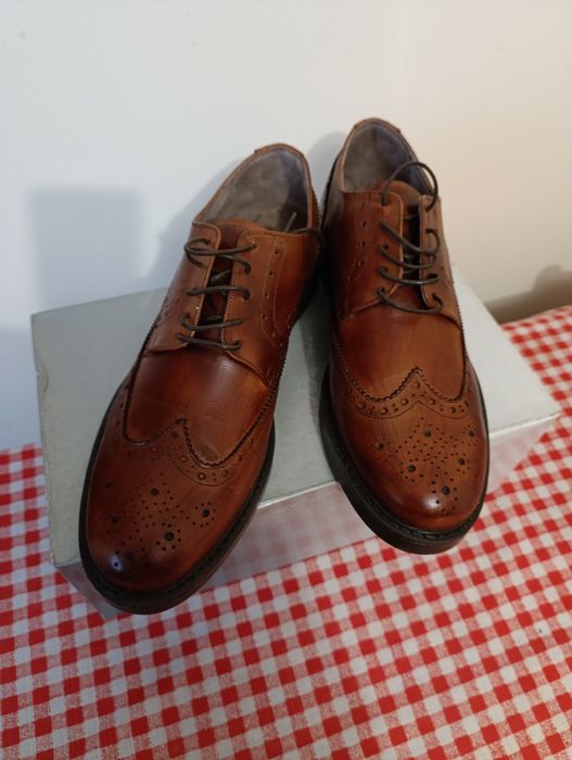 Продам туфли кожаные