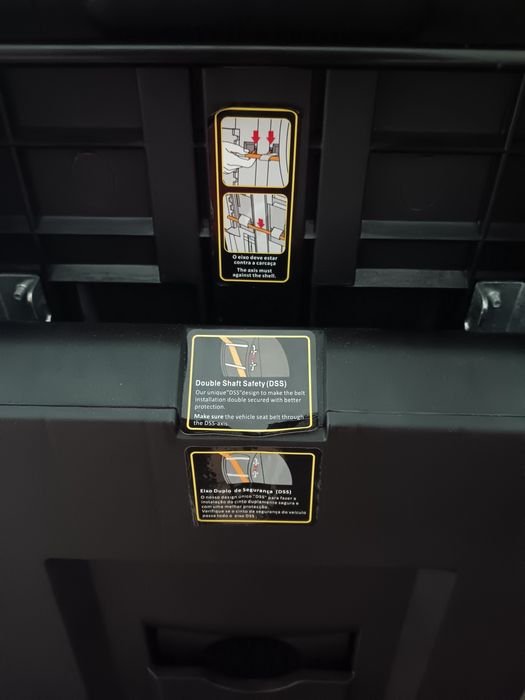 Cadeira auto Pierre Cardin