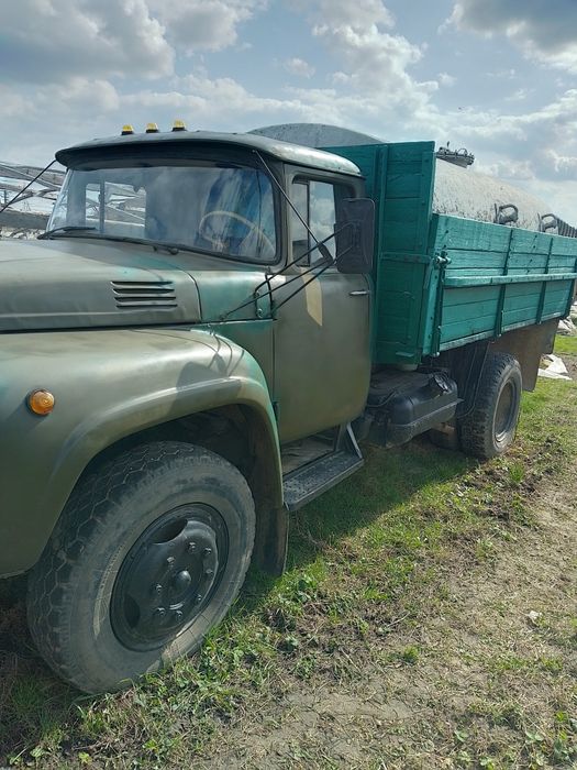 Продам Зіл 130 бортовий дизель