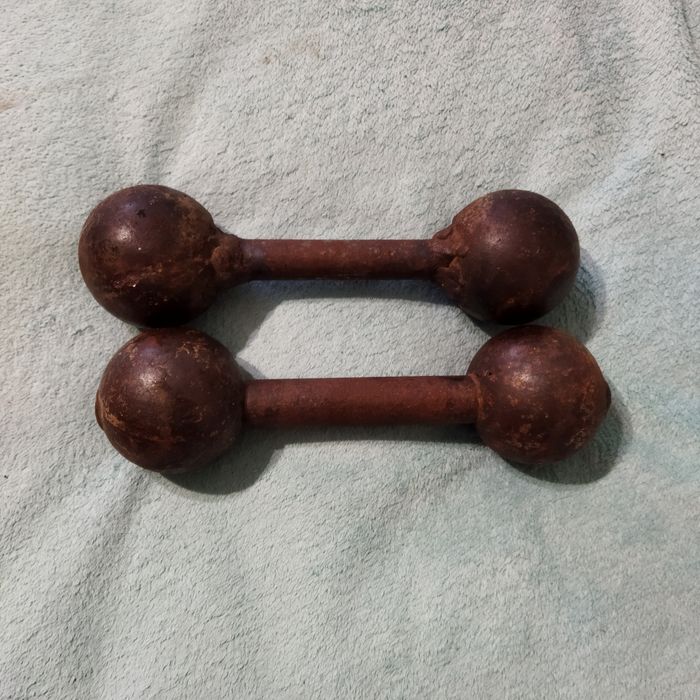 Гантелі ручної роботи